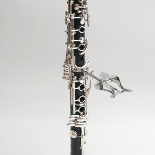 ATRIL CLARINETE SIB SAMBA PLATEADO CON ARGOLLA 29 MM (REF. 9193)