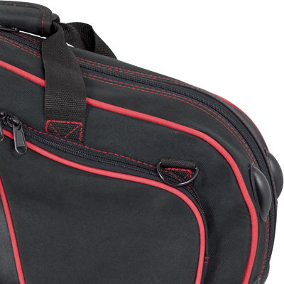 Estuche Saxo Alto Ortola 117 Con Forma Negra Con Ribetes Rojos Detalle