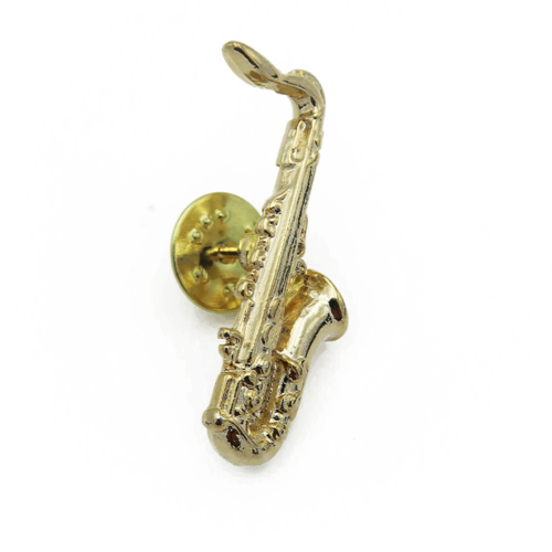 Pin Saxo Tenor Dorado 18k